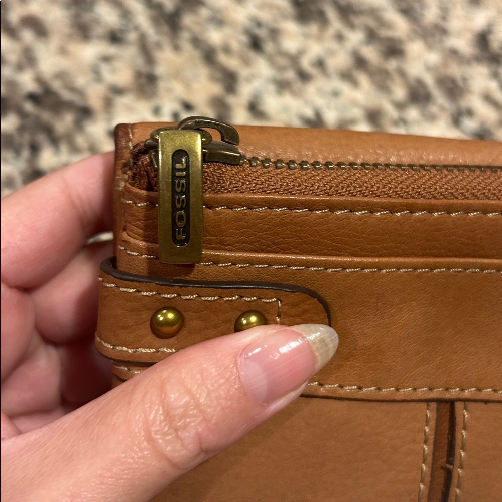 Fossil Wallet - Picture 10 of 10